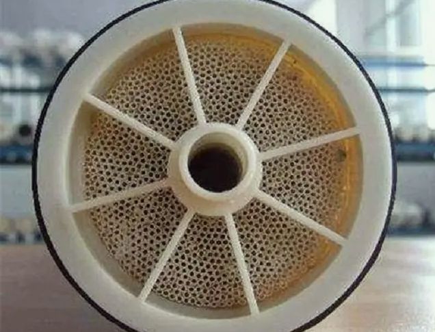 膜污染的原因及處理方法有哪些？（膜污染是什么）